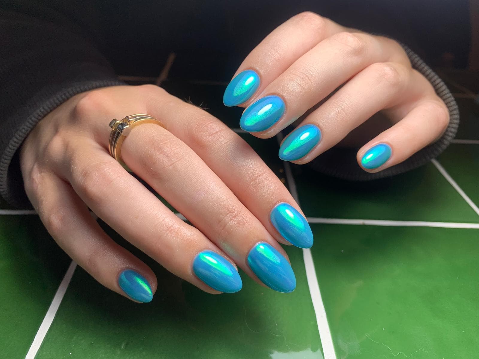 Level 2 Nail Art Light Blue Chrome Gel Polish