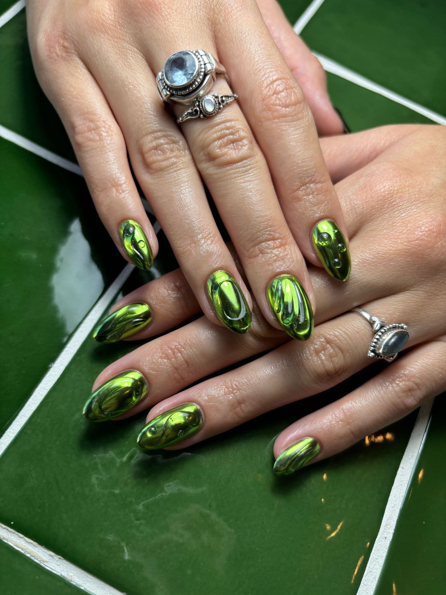 Level 3 Nail Art Light Yellow Chrome Gel Polish with Abstract Shapes