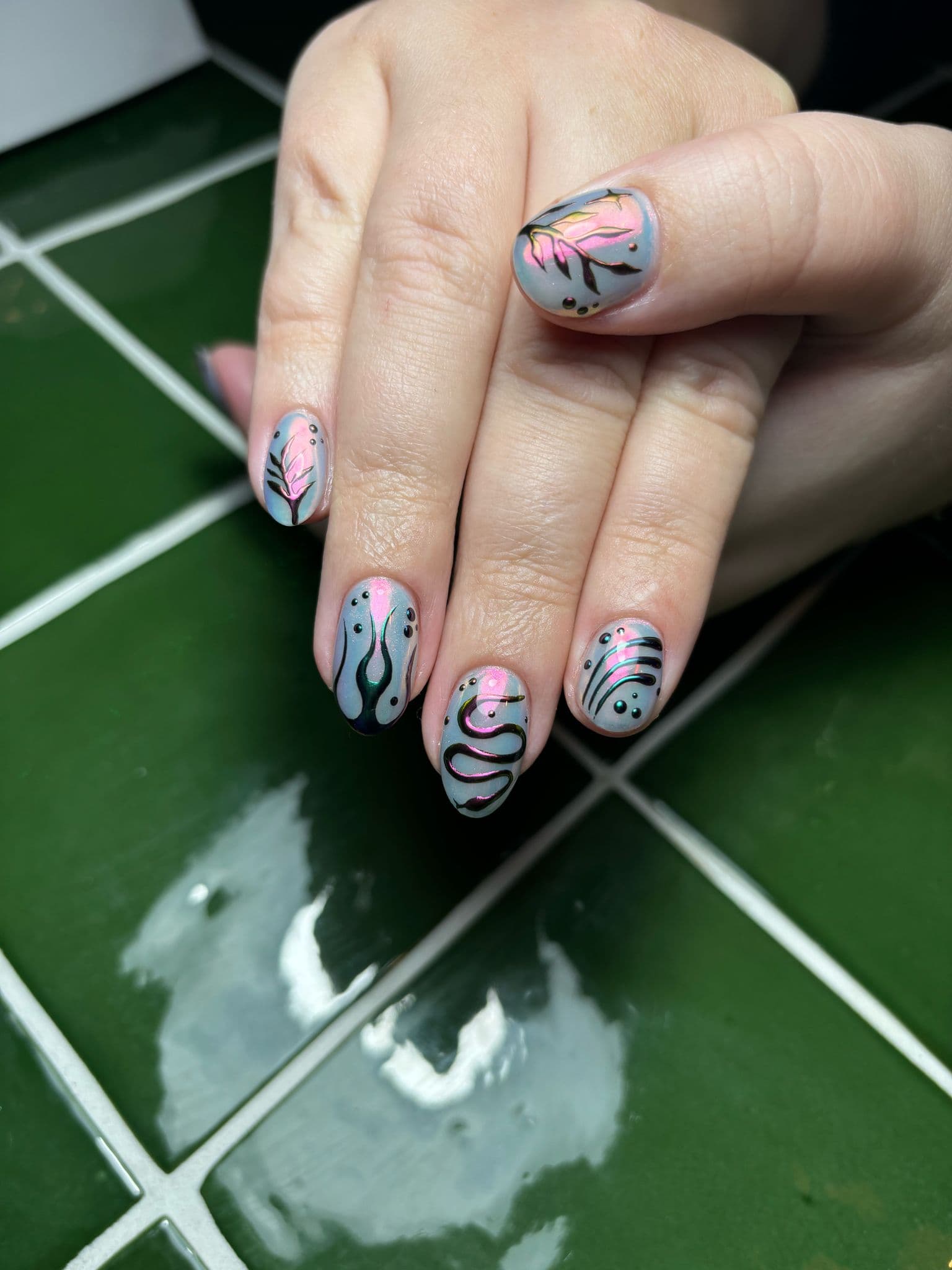 Level 3 Nail Art Grey Shiny Gel Polish with Cool Shapes